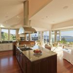 Kitchen / Living Room