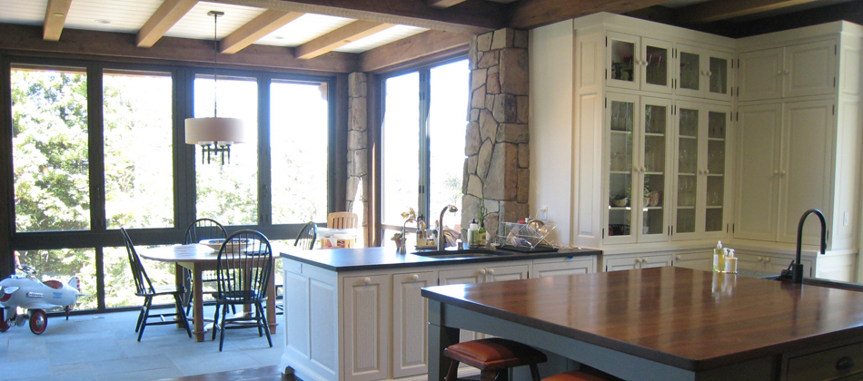 Bright modern kitchen with cream cabinetry